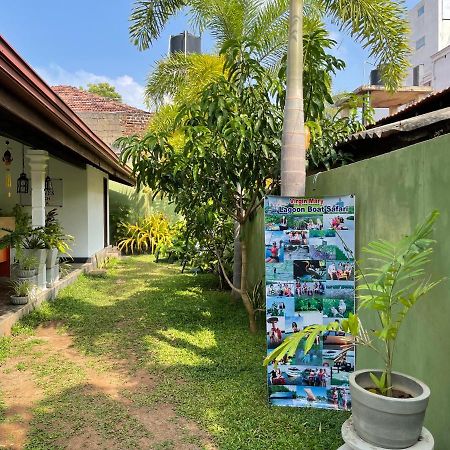 Shenys Beach Villa Negombo Eksteriør billede